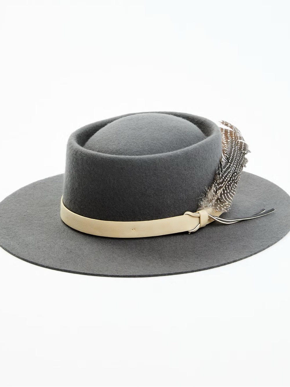 Shyanne Wool New One Size Brim Grey Felt Fedora with Beige Band and Feather